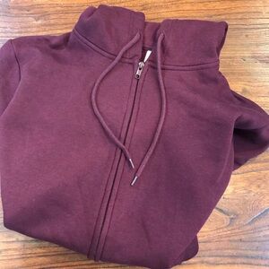 👟H&M Zip Up Hoodie